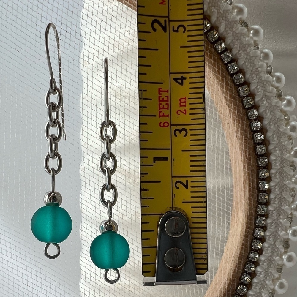 BLUE-GREEN Sea Glass Beaded Stainless Steel Chain Earrings - Picture 6 of 12